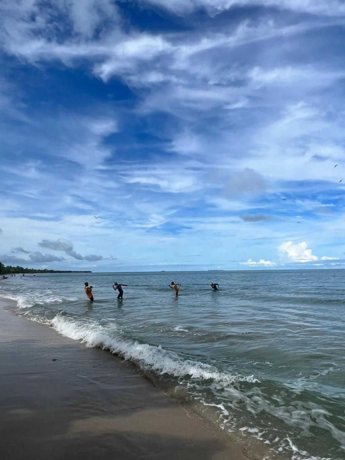 Hostel Beach House Rincon Bagian luar foto