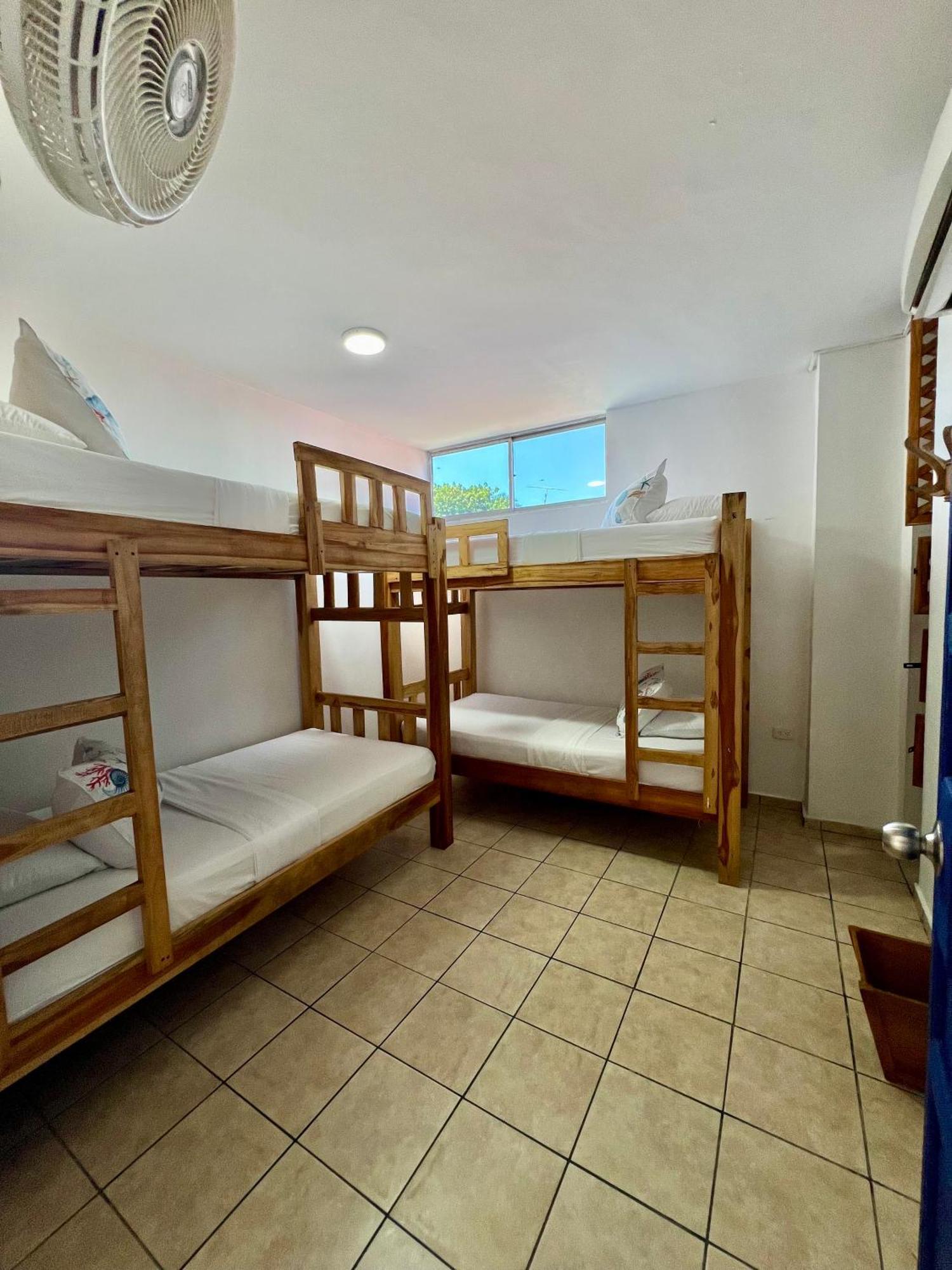 Hostel Beach House Rincon Bagian luar foto