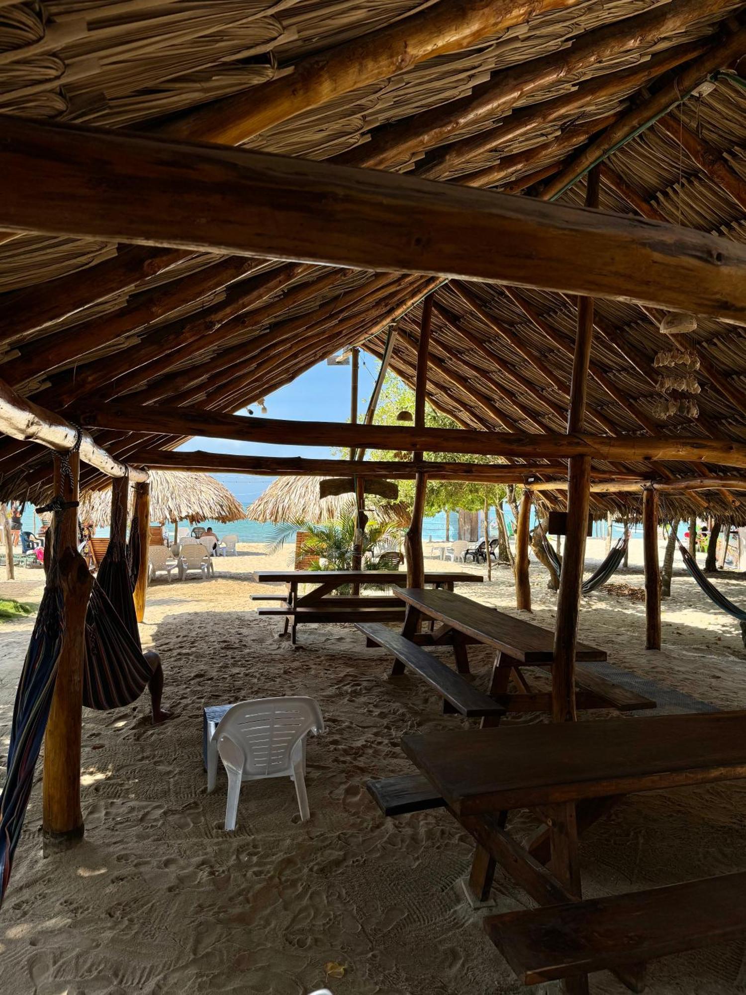 Hostel Beach House Rincon Bagian luar foto