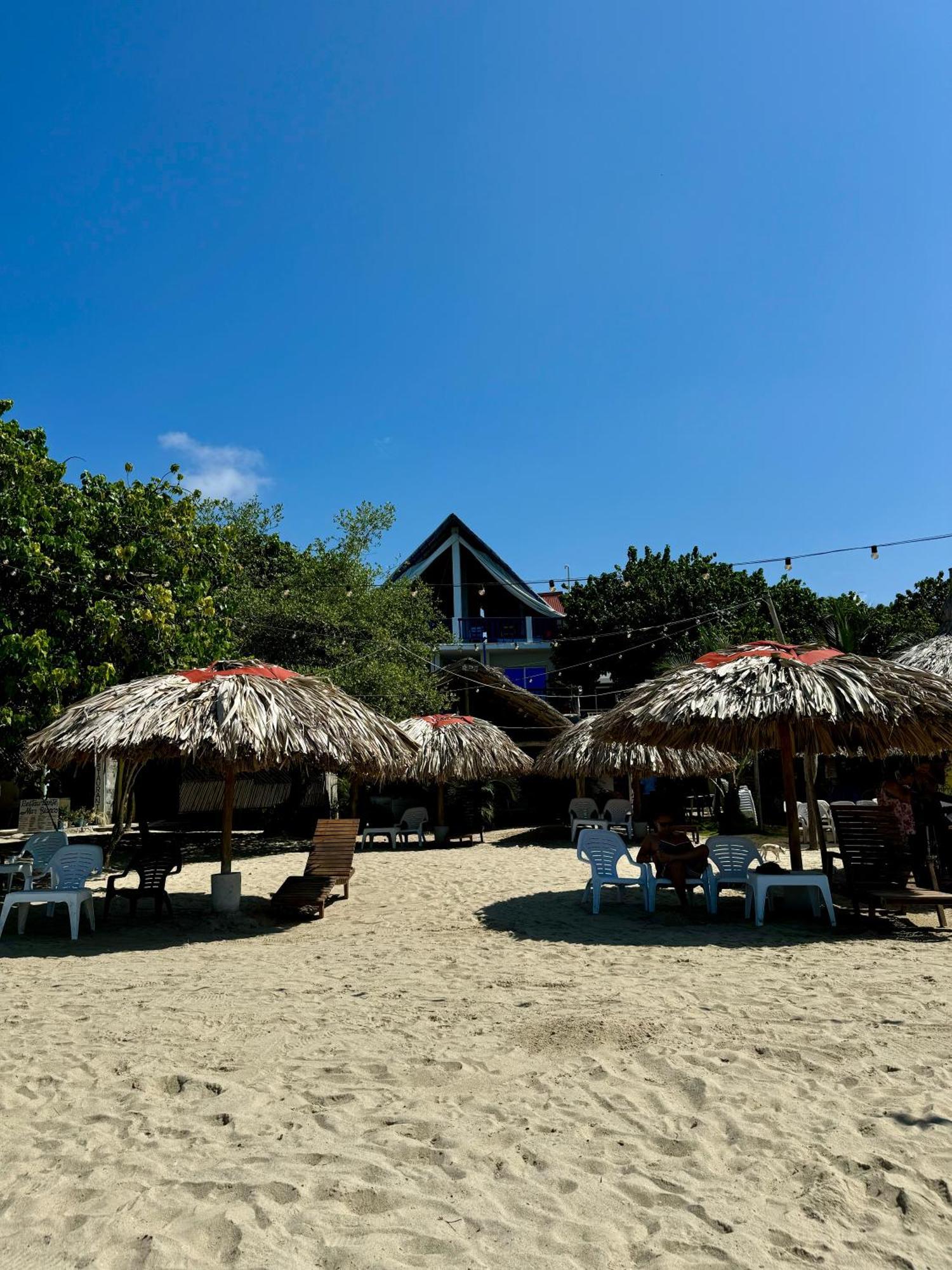 Hostel Beach House Rincon Bagian luar foto