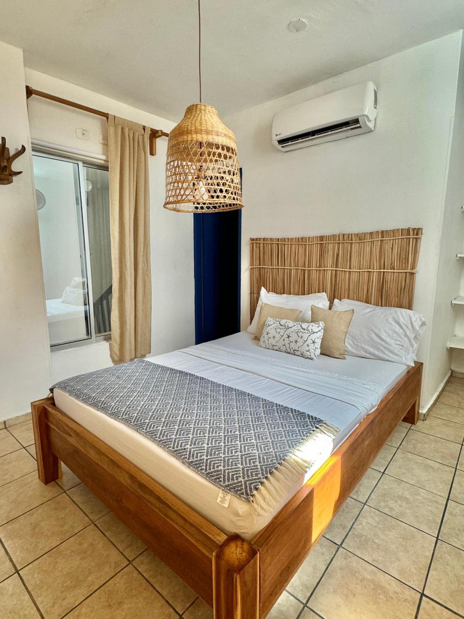 Hostel Beach House Rincon Bagian luar foto